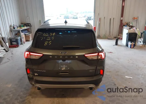 2020 Ford Escape Titanium из США, поврежденный, VIN 1FMCU9DZ6LUA60291